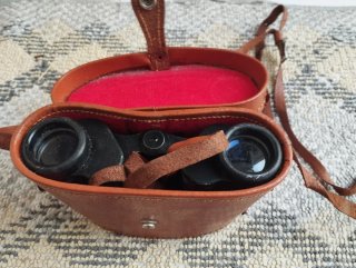 Binocolo vintage  universa
