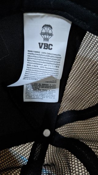 Gorra Valencia Basket Negra Nueva