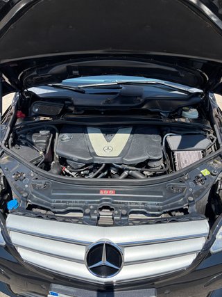 Mercedes-Benz R320 CDI 4Matic - 7 Plazas