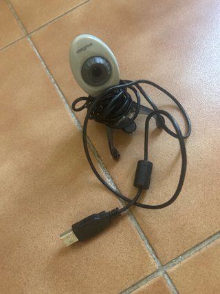 Webcam Creative Beige y Negra