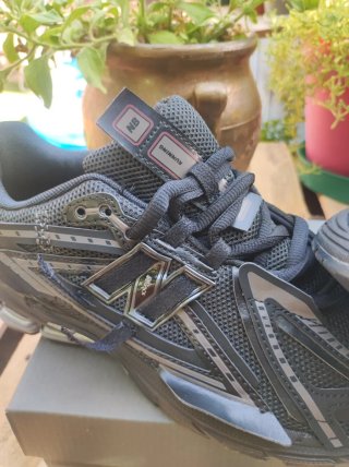 Zapatillas New Balance 1906A Running Negras.