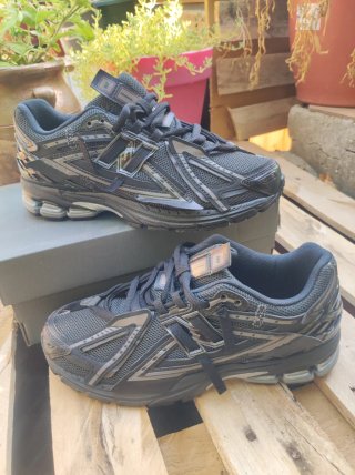 Zapatillas New Balance 1906A Running Negras.