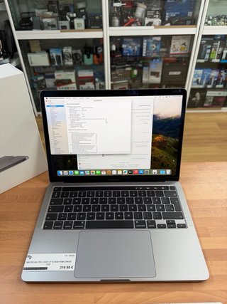 MacBook Pro 13” 2020 i5 8GB 256GB SSD
