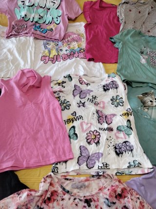 Lote 13 camisetas talla S