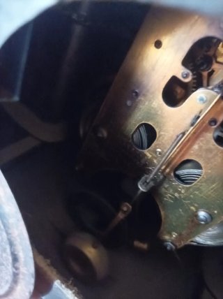 Reloj de sobremesa antiguo
