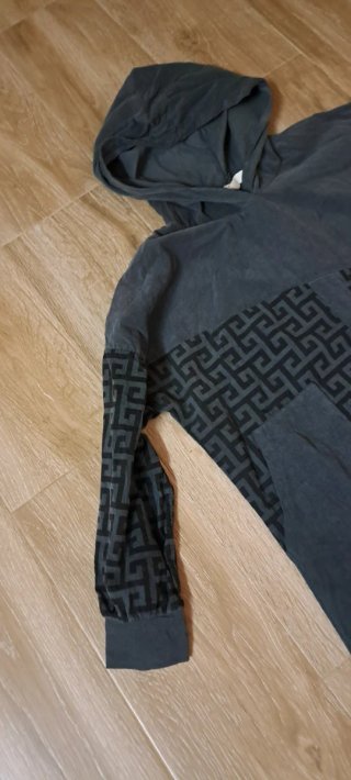 Vestido gris con capucha estampado Algodón Italia