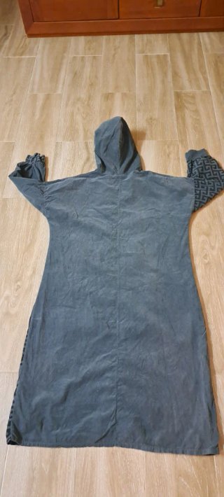 Vestido gris con capucha estampado Algodón Italia