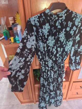 Vestido Zara estampado flores negro/celeste