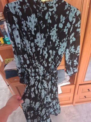 Vestido Zara estampado flores negro/celeste