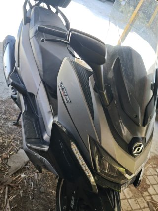 Daelim XQ2 300cc Maxi Scooter