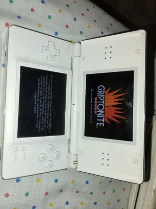 Nintendo DS Lite Blanca + Accesorios