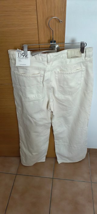 Vaqueros Stradivarius blancos Talla XL