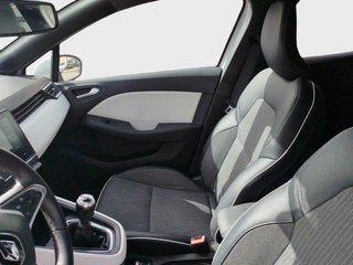 SIN ENTRADA! Renault Clio 2023 51000KM TECNO