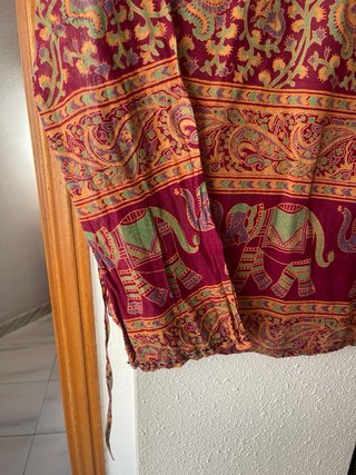 Blusa Manga Larga con abalorios Natura