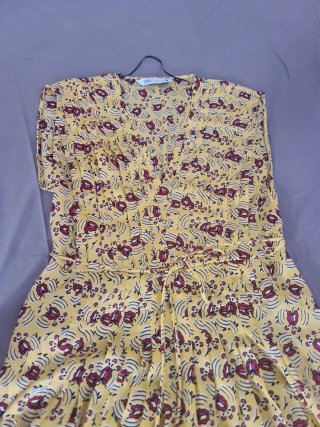 Vestido Zara Amarillo Estampado