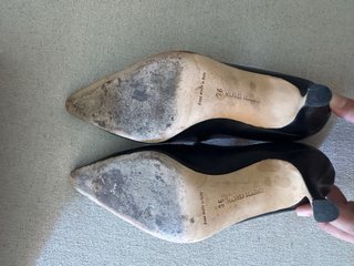 Manolo Blahnik Zapatos Tacón Negro Mujer