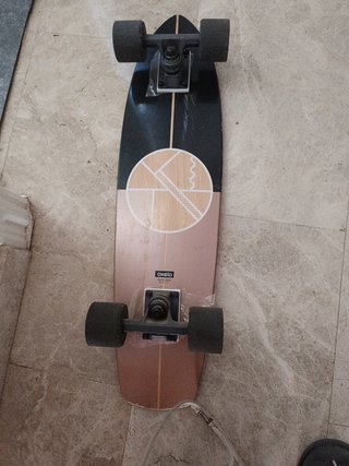 Skateboard Oxelo Negro y Madera