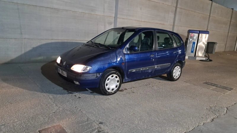 Renault Scenic 1999 - foto 1