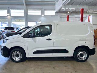 PEUGEOT Partner Pro Standard 600kg BlueHDi