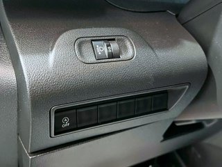 PEUGEOT Partner Pro Standard 600kg BlueHDi