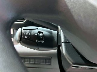 PEUGEOT Partner Pro Standard 600kg BlueHDi