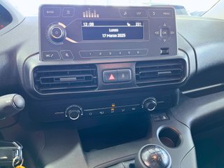 PEUGEOT Partner Pro Standard 600kg BlueHDi