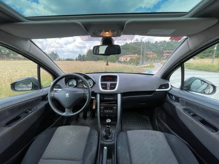 Peugeot 207 SW 1.4 VTi Distintivo C