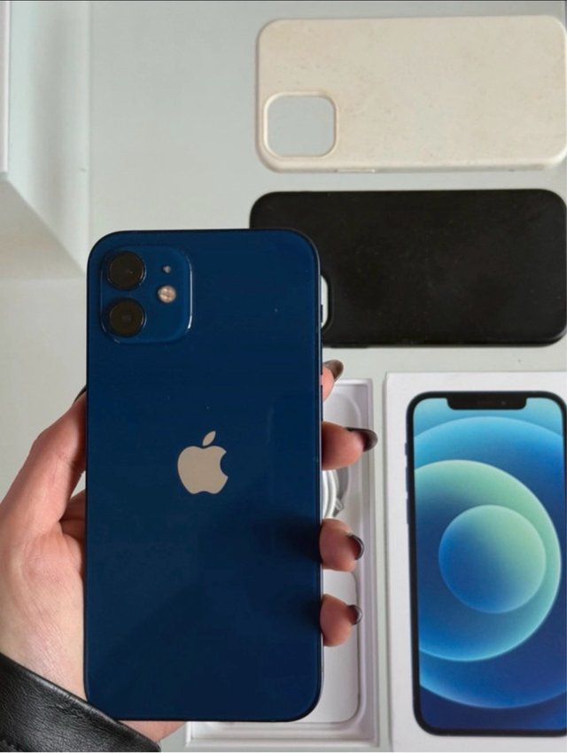 iPhone 12