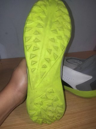 Botas de fútbol Adidas Predator multitacos