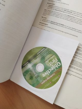 Libro : Objective First Student's Book B2 "