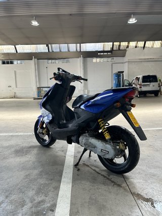 Yamaha Aerox Moto 49
