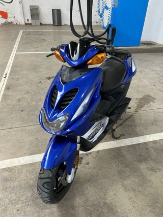 Yamaha Aerox Moto 49