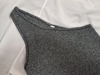 Top Brillante Hombro Descubierto Mujer