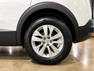 PEUGEOT 3008 1.2 PureTech SS Active Pack EAT8