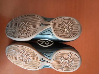 Zapatillas Nike Total 90 Negras y Blancas