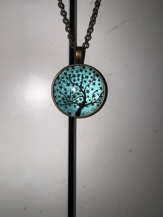 Colgantes plateado con detalles azules