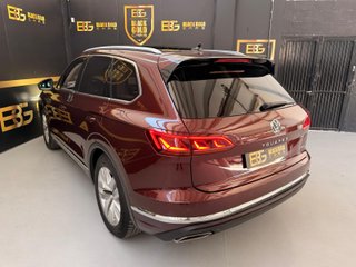 Volkswagen Touareg eHybrid Eleg 3.0 V6 TSI 280kW Tip 4M