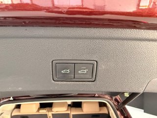 Volkswagen Touareg eHybrid Eleg 3.0 V6 TSI 280kW Tip 4M