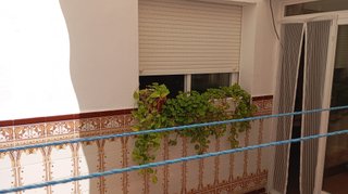 SE VENDE PISO EN PLANTA BAJA CON PARKING EN LUCENA