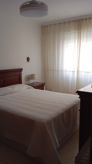 SE VENDE PISO EN PLANTA BAJA CON PARKING EN LUCENA
