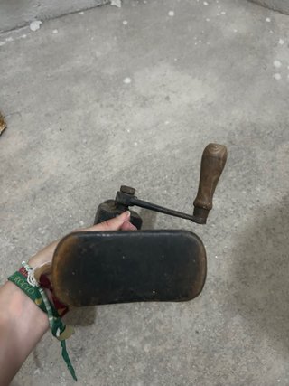 Taladro manual Alcyon de carpintero antiguo