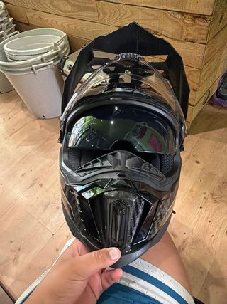 Casco Enduro Fibra Carbono Talla S  con dos usos