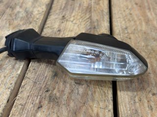 INTERMITENTE TRASERO IZQUIERDO KAWASAKI ER-6N 09-1