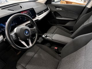 BMW iX1 2025