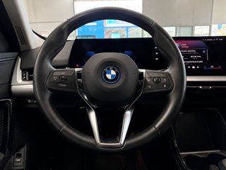 BMW iX1 2025