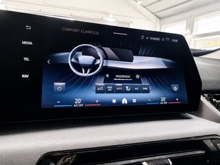 BMW iX1 2025