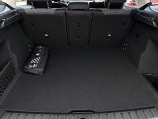 BMW iX1 2025