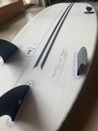 Tabla de Surf Chilli 5’11” 30L