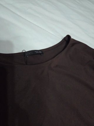 Body Zara manga larga marrón
