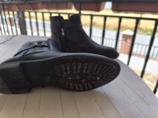 Botines negros de mujer